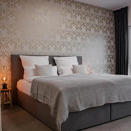 Alpine Hotel 4*